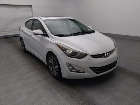 Used 2016 Hyundai Elantra Limited w/ Option Group 04 FWD image 13