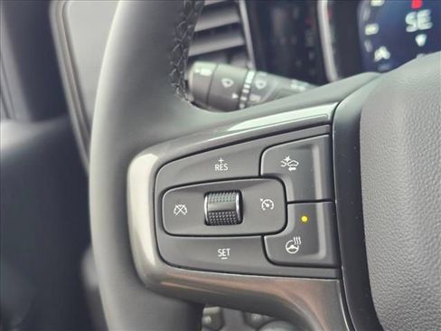 New 2026 Chevrolet Silverado 2500 ZR2 w/ LPO, Dark Essentials Package AWD/4WD image 24