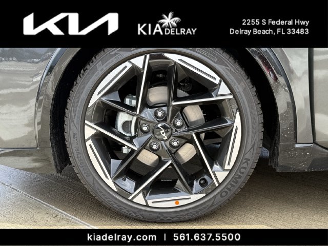 New 2026 Kia K4 GT-Line w/ GT-Line Premium Package FWD image 33