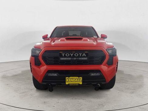 Used 2024 Toyota Tacoma TRD Sport AWD/4WD image 8