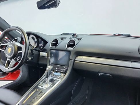 Used 2020 Porsche 718 Cayman S image 28