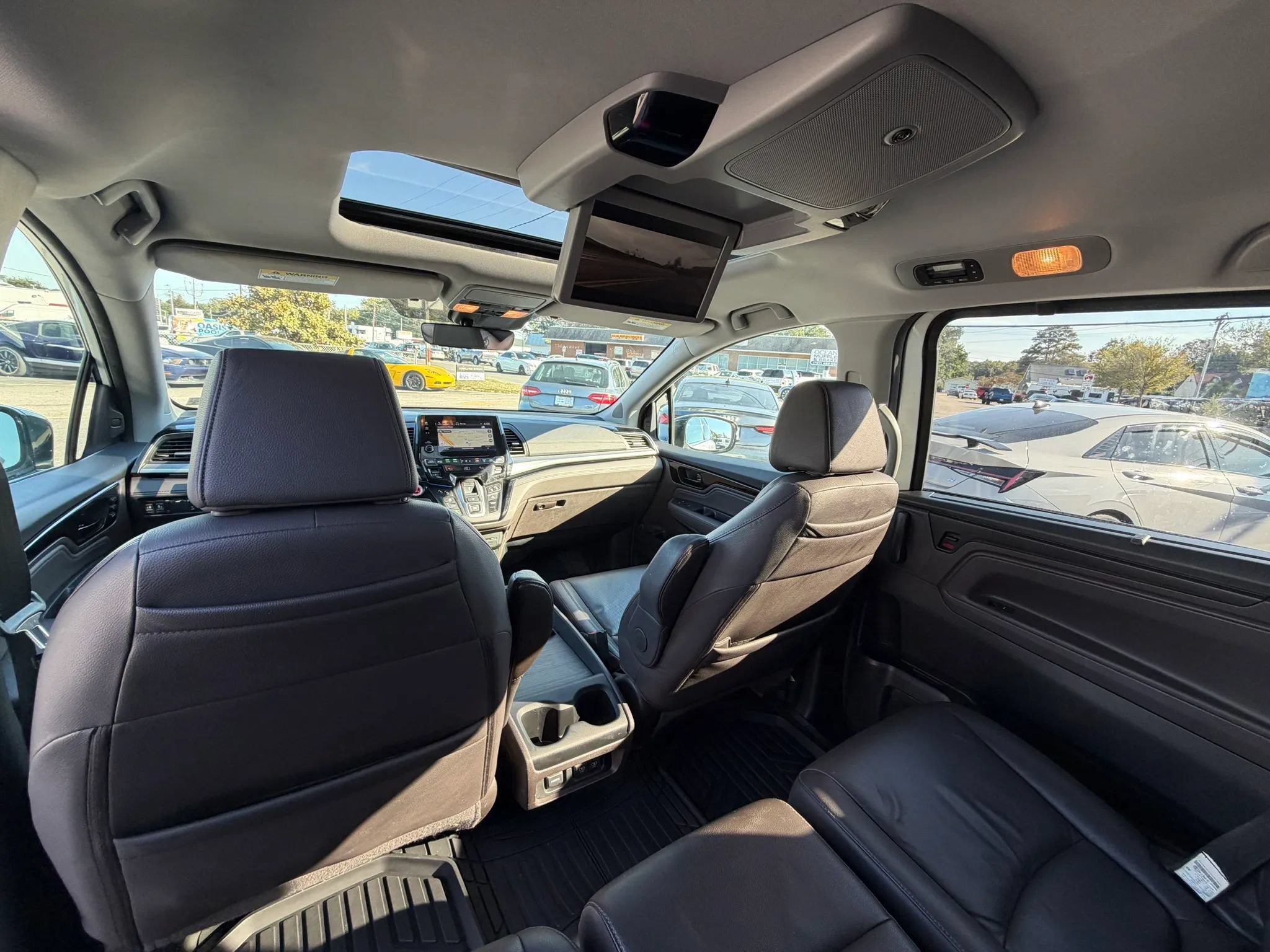 Used 2018 Honda Odyssey Elite image 17