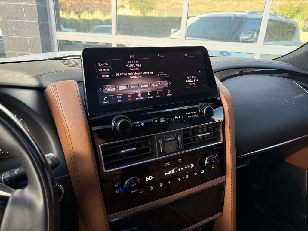 Used 2024 INFINITI QX80 Sensory w/ Cargo Package AWD/4WD image 23