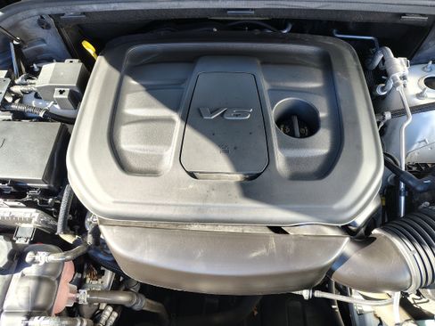 Certified 2020 Jeep Grand Cherokee Limited w/ Premium Lighting Group image 18