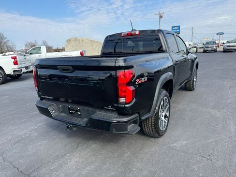 Used 2024 Chevrolet Colorado Z71 w/ Z71 Convenience Package 2 image 45