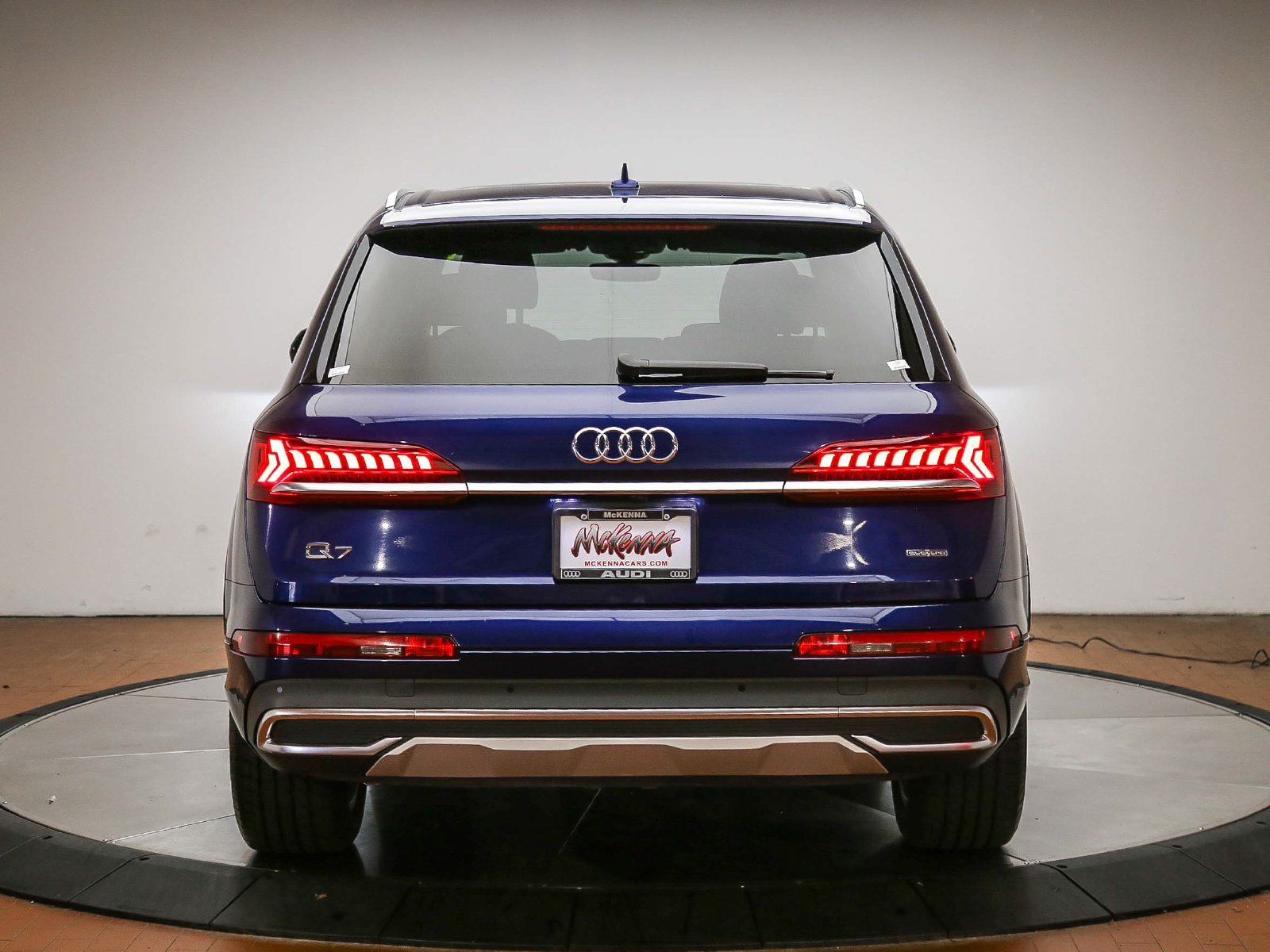 Certified 2024 Audi Q7 3.0T Premium Plus AWD/4WD image 5