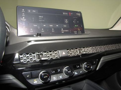 Used 2024 Honda Accord EX-L image 7