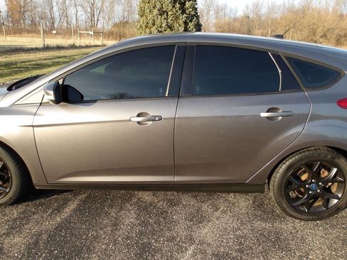 Used 2013 Ford Focus SE image 26