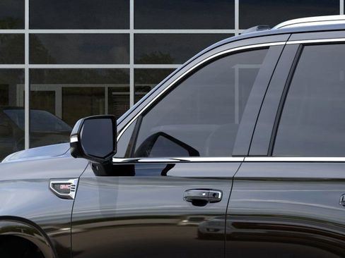 New 2026 GMC Yukon Denali w/ Sun & Power Step Package AWD/4WD image 12