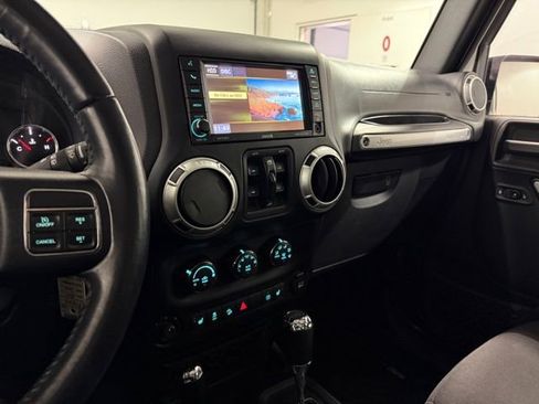 Used 2017 Jeep Wrangler Unlimited Sahara w/ Dual Top Group image 16