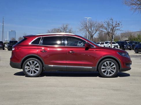 Used 2018 Lincoln MKX Reserve w/ Driver Assistance Package image 2