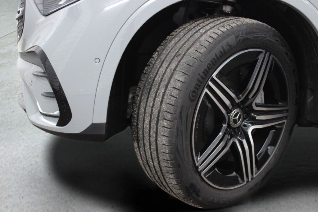 Used 2026 Mercedes-Benz GLC 300 4MATIC image 44