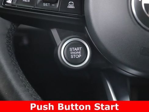 Used 2025 Alfa Romeo Tonale w/ Premium Package image 23