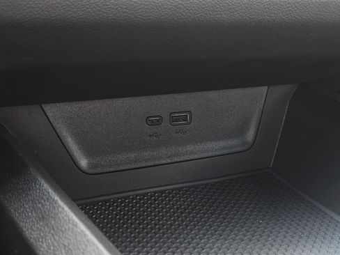 New 2026 Chevrolet Equinox RS w/ Safety and Technology Package FWD image 24