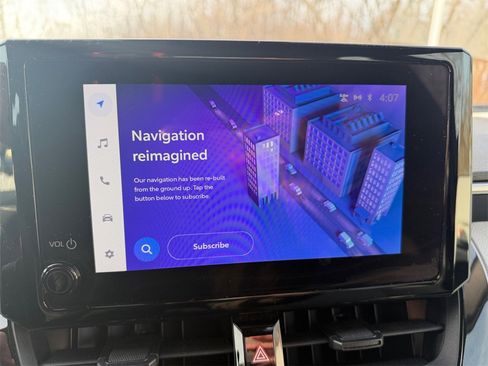 Used 2024 Toyota Corolla SE image 19