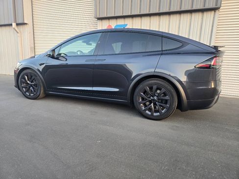 Used 2024 Tesla Model X AWD/4WD image 5
