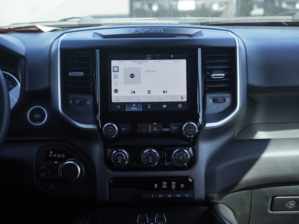 New 2026 RAM 1500 Big Horn AWD/4WD image 33