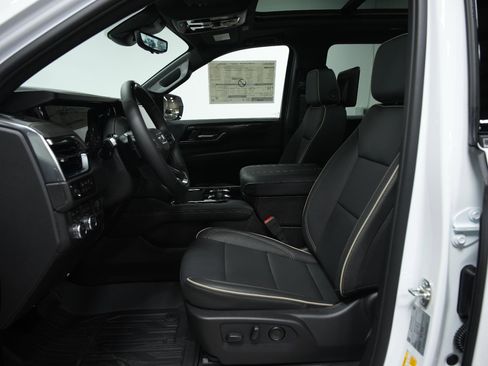 New 2026 GMC Yukon XL Elevation w/ Elevation Premium Package image 31