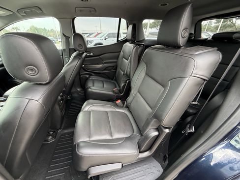 Used 2017 GMC Acadia SLT image 30