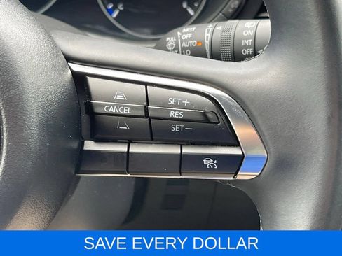 Used 2024 MAZDA MAZDA3 s FWD image 19