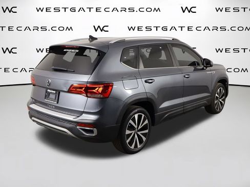 Used 2023 Volkswagen Taos SE FWD image 47