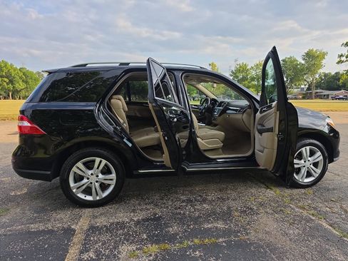 Used 2013 Mercedes-Benz ML 350 4MATIC image 31