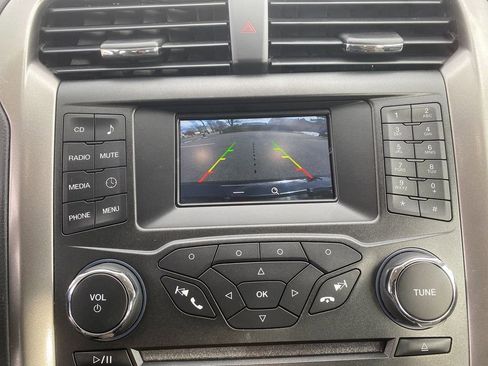 Used 2018 Ford Fusion S image 21