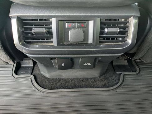 Used 2023 Ford F150 Lariat w/ Equipment Group 502A High AWD/4WD image 19