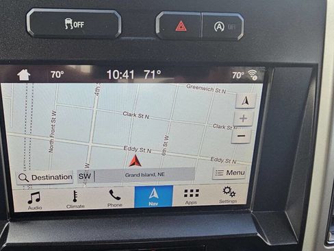 Used 2019 Ford F150 Lariat AWD/4WD image 12
