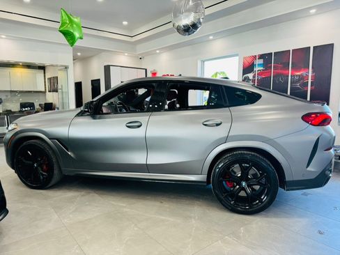 Used 2024 BMW X6 M60i image 5