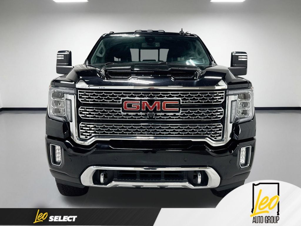 Used 2023 GMC Sierra 2500 Denali AWD/4WD image 2