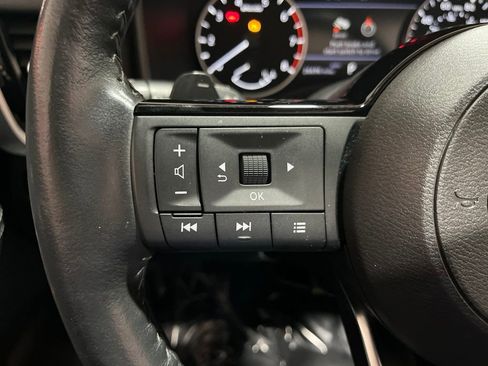 Used 2023 Nissan Rogue SL AWD/4WD image 21