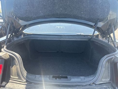 Used 2015 Ford Mustang Coupe RWD image 9