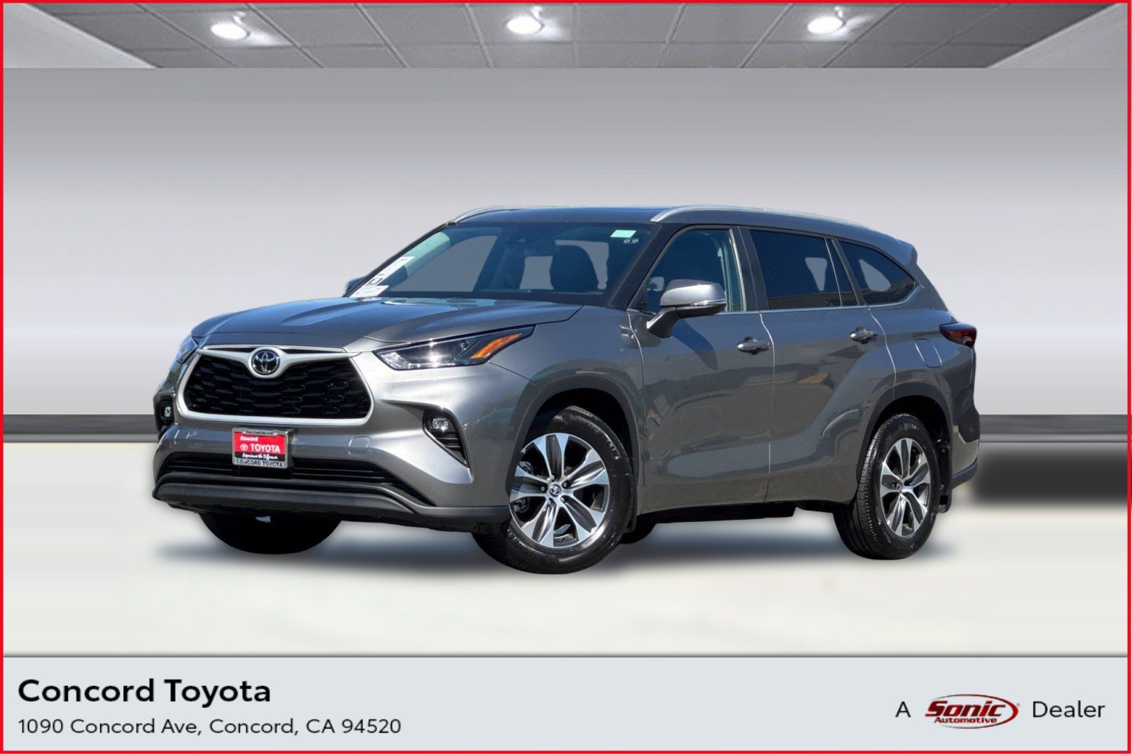 Used 2026 Toyota Highlander XLE AWD/4WD image 1