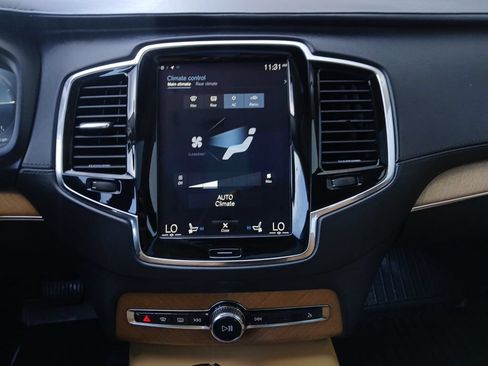 Used 2016 Volvo XC90 T6 Inscription AWD/4WD image 4
