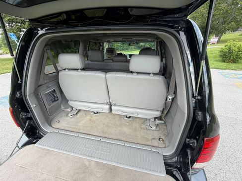 Used 2007 Lexus LX 470 4WD image 87