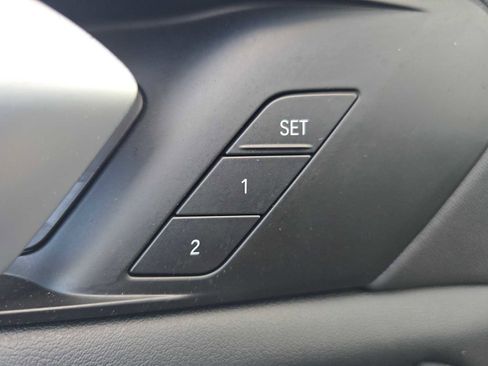 Used 2024 BMW X5 xDrive40i w/ M Sport Package image 31