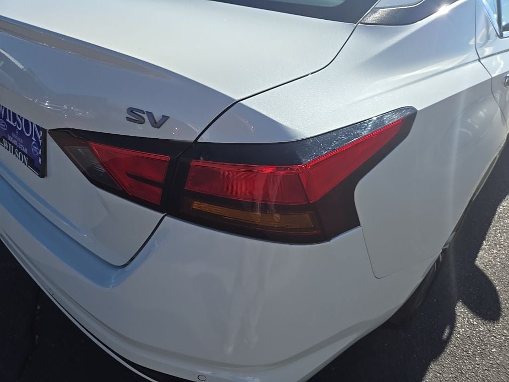 Used 2023 Nissan Altima 2.5 SV FWD image 34