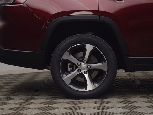 New 2026 Jeep Grand Cherokee L Limited AWD/4WD image 9