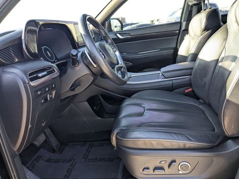 Used 2023 Hyundai Palisade Calligraphy image 15