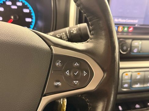 Used 2022 Chevrolet Colorado LT w/ Luxury Package AWD/4WD image 29