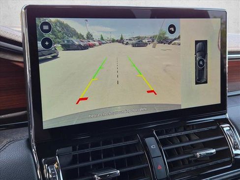 Used 2023 Lincoln Navigator Reserve AWD/4WD image 14