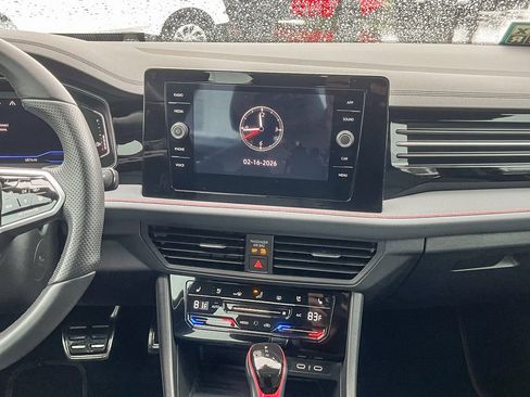 Used 2025 Volkswagen Jetta GLI Autobahn image 16