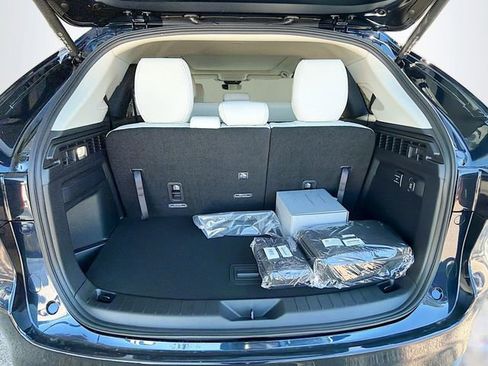 New 2026 MAZDA CX-90 3.3 Turbo w/ Premium Plus Pkg AWD/4WD image 13