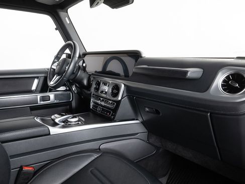 Used 2020 Mercedes-Benz G 550 w/ AMG Line image 25