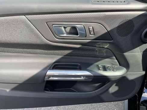 New 2025 Ford Mustang Coupe image 10