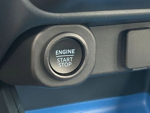 Used 2025 Ford Maverick XLT w/ Equipment Group 302A AWD/4WD image 25