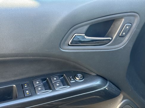 Used 2021 GMC Canyon AT4 w/ Driver Alert Package image 12