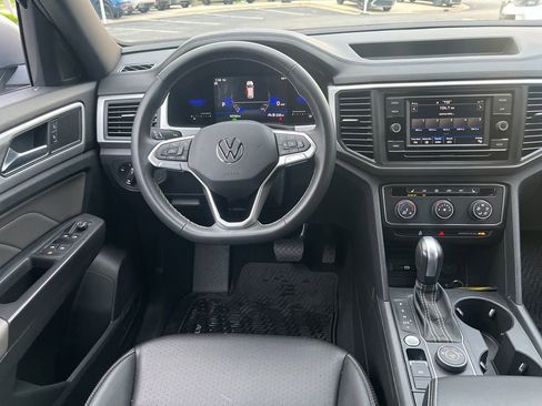 Used 2023 Volkswagen Atlas Cross Sport SE AWD/4WD image 31