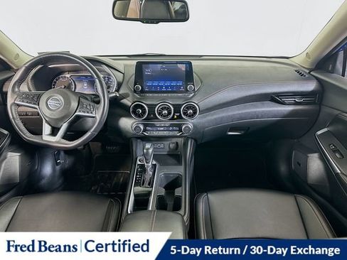 Used 2021 Nissan Sentra SR w/ SR Premium Package image 16